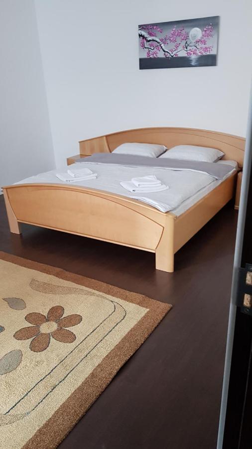 Apartament 13 Central Targu Mures Luaran gambar