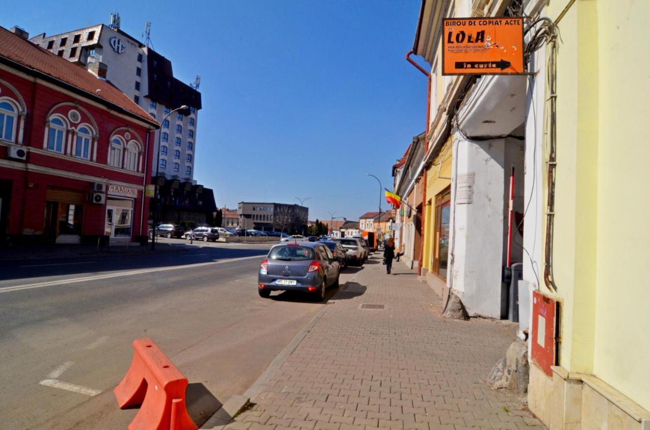 Apartament 13 Central Targu Mures Luaran gambar